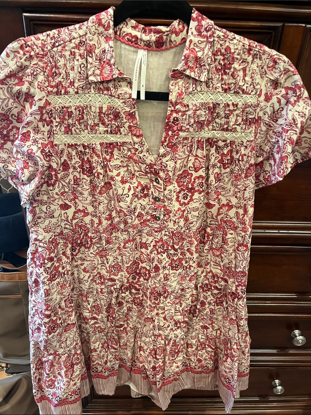 Anthropologie Red Floral Short-Sleeve Poet Blouse